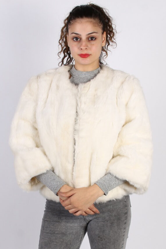 Vintage Other Brands Fake Fur Coat  Bust: 40 White