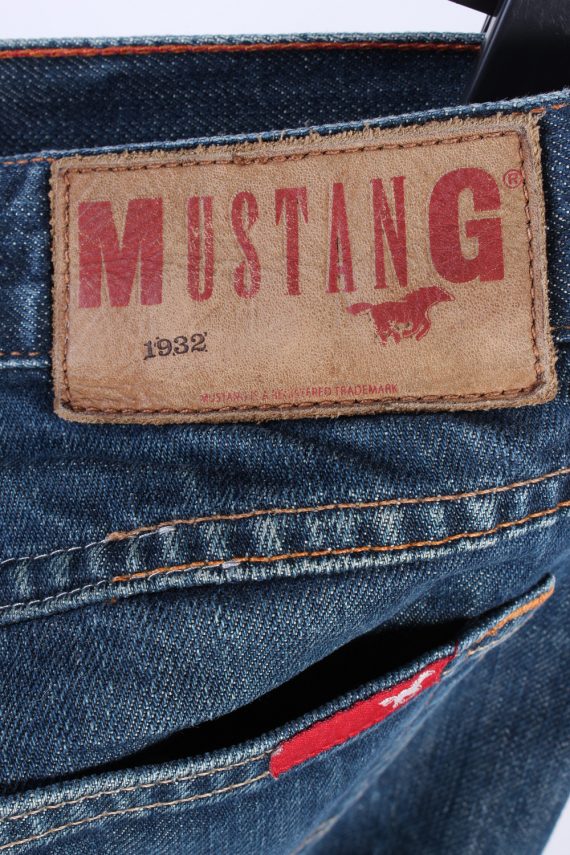 Mustang Mid Waist Jeans Boot Leg MEN Fashion 32 in