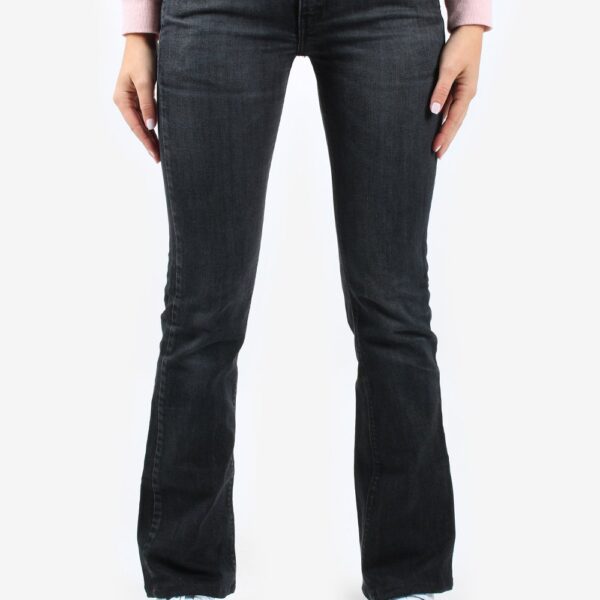 Levis Low Waisted Women Jeans Flare Leg Bootcut